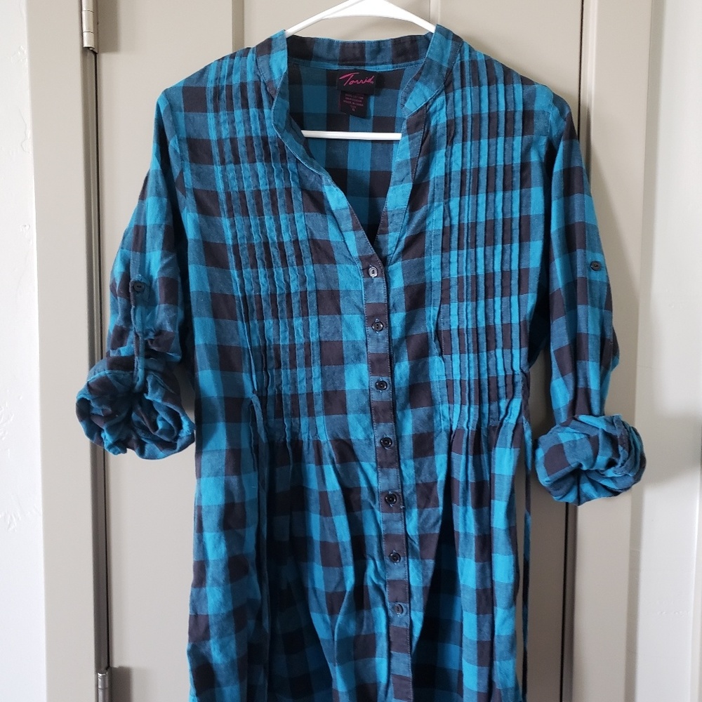 Torrid 3/4 sleeved plaid cotton top! Size 0x